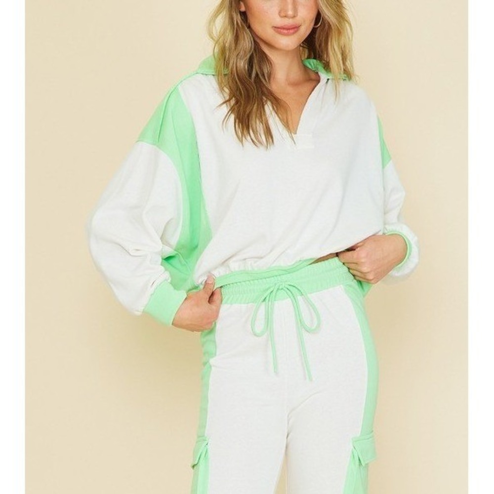 T238. Colorblock Pullover Sweatshirt